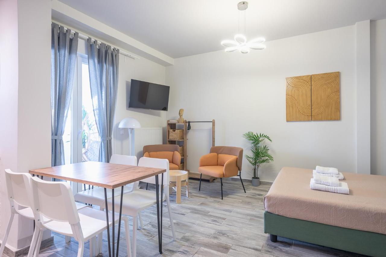 Sunny Studio With Starlight Balcony Афіни Екстер'єр фото